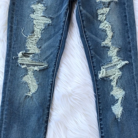 Distressed Denim - Picture 7 of 7